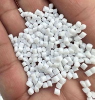 Résine PET YS-W01 IV0.8 de qualité alimentaire pour bouteilles, moulée par soufflage, faible teneur en acétaldéhyde, haute transparence, granulés de polyester de qualité alimentaire