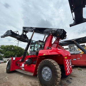 Apilador de Contenedores Kalmar DRT450 DRU450 DRF450 Usado, Maquinaria Portuaria de Segunda Mano, Equipo de Manipulación de Contenedores - Product Image 5