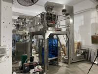 Machine d'emballage sous vide pour œufs avec station de pesage intégrée pour œufs de caille frais, machine d'emballage en sachets préformés pour grandes productions