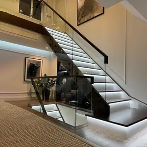 Escalera interior de diseño moderno, barandilla de cristal, escalera LED, peldaños de madera maciza, escaleras flotantes de madera de acero