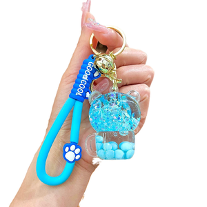 Porte-clés créatif ours en PVC rempli d'huile tasse à thé laiteuse perles lumineuses bouteille de sable mouvant mignon sac à main pendentif Anime accrocher - Product Image 5