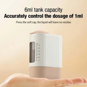 Masseur capillaire portable 2 en 1 pour l'application d'huile, étanche, peigne manuel pour la croissance des cheveux, masseur du cuir chevelu pour la croissance des cheveux - Product Image 4
