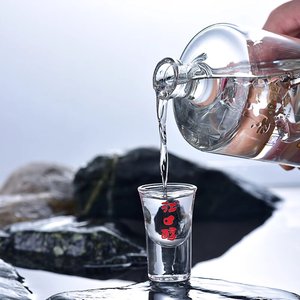 500ml Trung Quốc baijiu 52% vol trắng rượu phong phú trong hương vị cho món quà đóng gói trong chai - Product Image 6