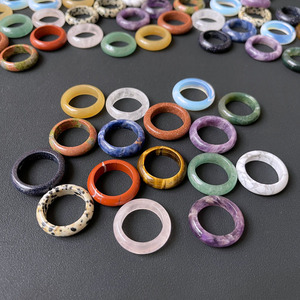 Anelli in Cristallo Naturale Colorato all'Ingrosso: Howlite, Ametista dei Sogni, Pietre Curative, <span class=keywords><strong>Agata</strong></span>, Quarzo Rosa - Anello in Cristallo per la Festa della Mamma - Product Image 4