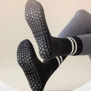 Ucuz yüksek kalite toptan yoga çorap kadınlar kaymaz sapları kaymaz çoraplar pilates kavrama çorap özel logo tasarım