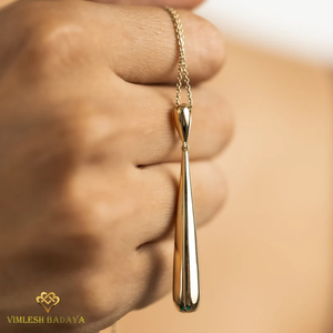 Collar de Alta Calidad con Colgante de Gota de Agua Vertical en Oro Sólido, Joyería Minimalista con Dije de Bate de Béisbol, Regalo de Navidad - Product Image 4