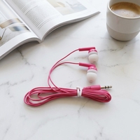 Écouteurs intra-auriculaires jetables économiques avec embouts en PVC, filaires, interface 3,5 mm, 120 cm, pour guides touristiques, musées et visites de la ville