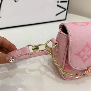 กระเป๋าถือสะพายข้างพิมพ์ลายหรูหราสำหรับสุภาพสตรี พร้อมซิปปิด ดีไซน์พกพาสะดวก ซับในโพลีเอสเตอร์-สำหรับการเดินทางไปชายหาด - Product Image 4