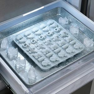 Moldes de Silicona para Caramelos con Forma de Carrito de Bebé, 35 Cavidades, Serie Baby, Antiadherentes, Libres de BPA, con Certificación LFGB Platinum - Product Image 4