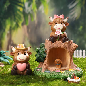 Adorno de Resina ROOGO al por Mayor, Adorable Mini Vaca 3D, Decoración Artesanal, Adorno de Animal de Dibujos Animados para Casa de Niños, Regalo Navideño - Product Image 5
