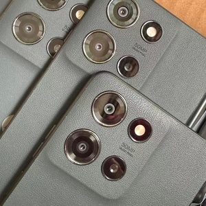 Approvisionnement en gros de téléphones d'occasion pour Moto G 2025 128 Go, haute qualité, original, débloqué, nouvelle version avec téléphone mobile 5G US Cellular - Product Image 2