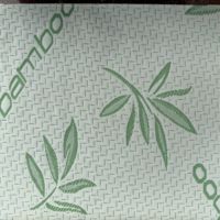 Tissu de matelas 100% polyester, doux pour la peau, respirant, résistant aux taches, tissu de matelas en bambou teint en fil pour la literie