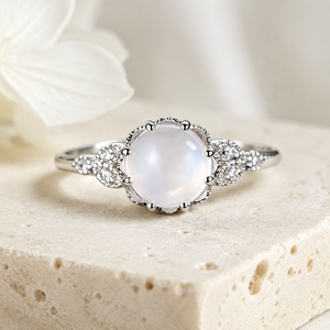 Anello con Zircone Stile Petalo di Luna per Donne, Elegante Gioiello Estivo alla Moda - Product Image 3