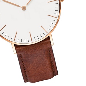 Reloj de Pulsera para Mujer, Estilo Minimalista, Caja de Acero, Correa de Cuero de 20 mm, Movimiento de Cuarzo Japonés, Analógico, 32 mm, Venta al Por Mayor de Fábrica - Product Image 6