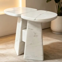 Table d'appoint moderne de luxe pliable en marbre naturel avec un design d'angle élégant pour salon et hôtel