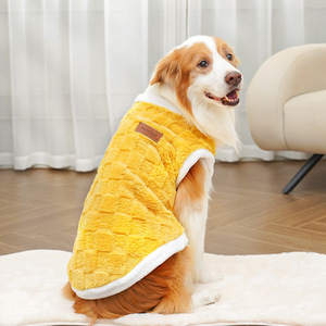 wholesale Autumn Winter Cold Weather Dog Clothes Pet Fleece Jacket Warm Checkered <b>Plush</b> Dog Sweater Vest - Product Image 6