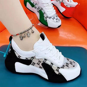 Vente en gros directe d'usine de baskets augmentant la taille baskets pour femmes baskets colorblock à la mode pour femmes - Product Image 4