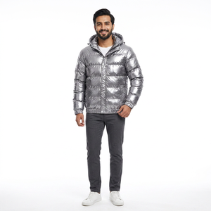 Veste matelassée brillante de style streetwear pour hommes et femmes, de bonne qualité, avec col montant, dernier design d'hiver en vente - Product Image 1