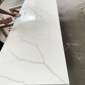 Taplak Meja Modern, Atasan Kerja Dapur Calacatta Kuarsa Putih Atas Meja, Lembaran Batu Buatan Kustom