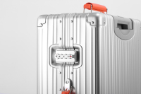 Valise trolley 20 pouces en aluminium durable à 4 roues avec serrure TSA, grande capacité, roulettes silencieuses, design simple et élégant