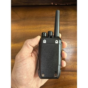Radio Walkie Talkie WLN 400-470MHz con Batería de Litio de 6000mAh, Largo Alcance, Portátil, para Uso en Obras de Construcción y Montaña - Product Image 4