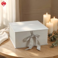 Boîte cadeau pliable de luxe blanche avec nœud en ruban de soie, fermeture magnétique, emballage plat pour mariage, fêtes, cosmétiques