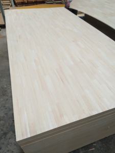 Panneau de contreplaqué moderne en bois de caoutchouc <span class=keywords><strong>SGH</strong></span> 4 mm à joint de doigt, écologique, le plus vendu pour l'intérieur - Product Image 1