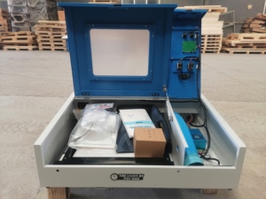 Grabador Láser de CO2 de Alta Precisión de 50W, <span class=keywords><strong>Cortadora</strong></span> Láser 3020 <span class=keywords><strong>para</strong></span> <span class=keywords><strong>Madera</strong></span>, Acrílico, MDF, Plástico, Tela - Máquina de Grabado Láser Multimaterial - Product Image 2