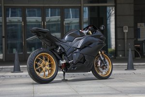 Moto électrique Wuxi Jose 5000W à moteur central sans balais, entraînement par chaîne, 100 km/h, certifiée EEC COC UE, pour adultes, avec batterie lithium 72V - Product Image 5