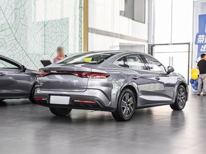 รถยนต์พลังงานใหม่ปี 2026 ผลิตในจีน รถยนต์ไฟฟ้าส่วนบุคคล BYD Qin PLUS EV รุ่นขับขี่อัจฉริยะ ระยะทางวิ่ง 545 กม. รุ่น Transcendence - Product Image 3