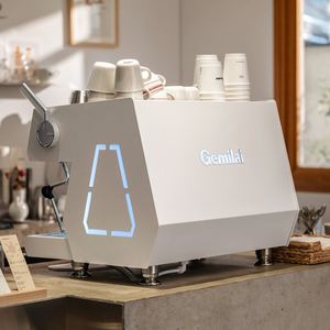 Máquina de Espresso Comercial de Dos Grupos G3211A - 9 Bares de Presión, Acero Inoxidable, Capacidad para 12 Tazas - Modelo Profesional para Baristas - Product Image 3