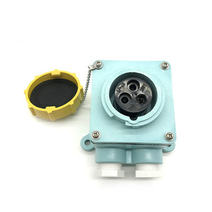 Prise marine jaune double norme IEC R12-2, 10A, pour usage industriel, pour UE et CN, vente en gros directe usine - Product Image 5