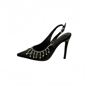 Zapatos de tacón fino de 11 cm con punta, correa al tobillo, hebilla y flecos de diamantes de imitación de charol para damas de honor de boda de primavera - Product Image 5