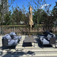 Ensemble de meubles de patio extérieur en aluminium moderne, canapé en rotin tressé avec table basse, résistant à l'eau et aux UV, ensemble de canapés de jardin pour le loisir
