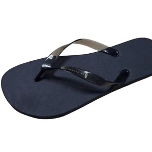 <span class=keywords><strong>Ciabatte</strong></span> da Hotel Nere Personalizzate, Infradito da Interno Unisex, Sandali da <span class=keywords><strong>Piscina</strong></span> - Product Image 2