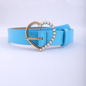 Cinturón de cuero PU con diseño de corazón con incrustaciones de perlas simples para mujer con hebilla de aleación para vestidos, abrigos Vaqueros, para damas y niñas - Product Image 1