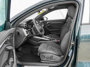 Vente chaude <span class=keywords><strong>Audi</strong></span> 35 TFSI A3L Limousine Car Upgrade Bon <span class=keywords><strong>prix</strong></span> Voitures neuves bon marché Conduite à gauche Voiture à vendre en Chine - Product Image 3