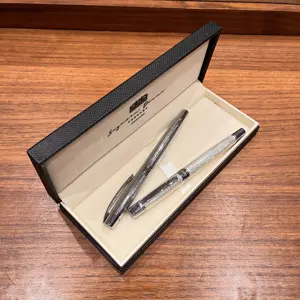 Coffret de stylos à bille de bureau de qualité supérieure à logo personnalisé, élégant stylo à bille de couleur argent brillant