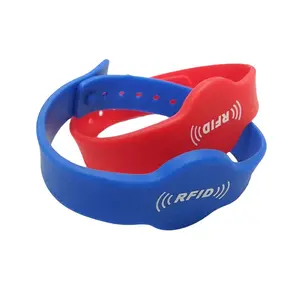 Factory price RFID Waterproof Passive NFC Bracelet silicone rfid wristband for Social Media Share