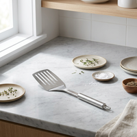 Spatule de cuisine en acier inoxydable 430 à fentes, spatule à frire en métal avec boucle de suspension pour la cuisine domestique