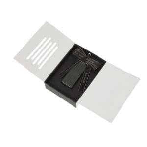 Profumatore per Auto Personalizzabile all'Ingrosso, Artigianato Raffinato, Durevole, Stabile, Elimina Odori, Evaporazione Naturale - Product Image 1