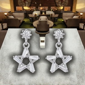 Pendientes de Plata de Ley 925 con Circonitas en Forma de Estrella para Niñas y Mujeres, Opción de Regalo Moderna con Baño de Oro/Oro Rosa/Rodio - Product Image 2