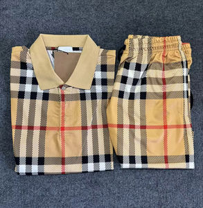 เสื้อยืดแบรนด์ดีไซเนอร์ เสื้อผ้าผู้ชาย เสื้อยืดหรูหรา แฟชั่นเสื้อโปโล เสื้อยืดลายสก็อต และชุดกางเกงขาสั้นสำหรับผู้ชาย - Product Image 3