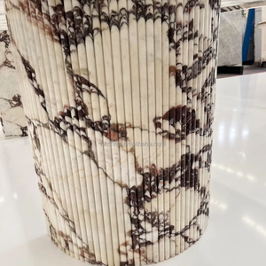 Plan de travail d'île préfabriquée en marbre côtelé blanc Vagli Calacatta Comptoir de table à manger rond en pierre naturelle personnalisé - Product Image 1