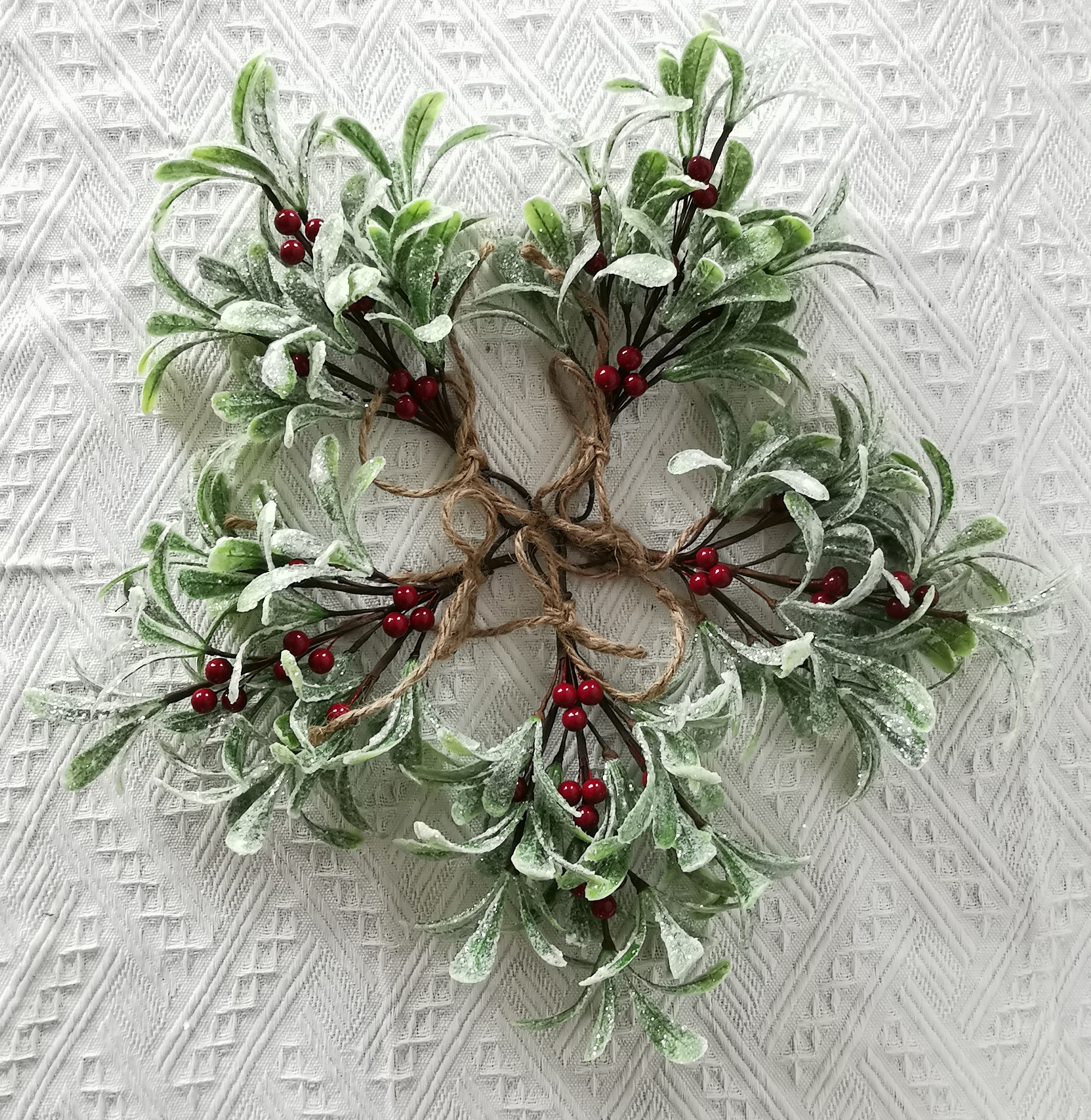 Flor Decorativa Muérdago Pino Navidad 35cm