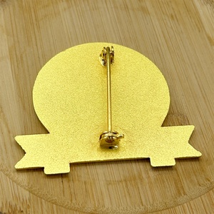 เข็มกลัดโลหะเคลือบสีทองอ่อนตราสัญลักษณ์พนักงานโลโก้บริษัทออกแบบได้ตามต้องการ - Product Image 2