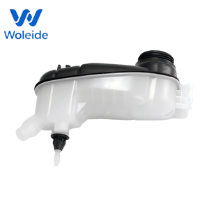 A2465000049 <span class=keywords><strong>Mercedes</strong></span>-Benz W156 246 GLA-Class AMG Vase d'expansion du liquide de refroidissement du radiateur - Product Image 2