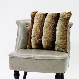 Oreillers de décoration de maison de <span class=keywords><strong>fourrure</strong></span> de haute pile imprimés de luxe <span class=keywords><strong>housse</strong></span> de <span class=keywords><strong>coussin</strong></span> décorative pour le salon - Product Image 3