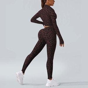 Set sportivo a manica lunga senza cuciture stampa <span class=keywords><strong>leopardata</strong></span> per <span class=keywords><strong>donna</strong></span> <span class=keywords><strong>giacca</strong></span> e Leggings due pezzi per Fitness e Yoga - Product Image 1