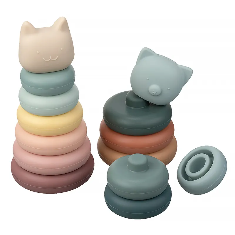 Commercio all'ingrosso della fabbrica Bpa Free Silicone Round Stacker Building Blocks Animal Kitty Piggy Toys Baby Stacking Learning Toys Set